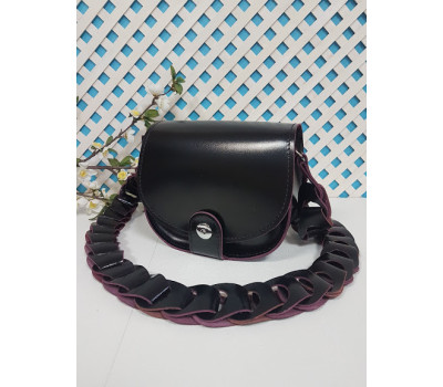 Сумка женская "Кенди" ремень-плетение натуральная кожа, черная с бургунди изнанкой