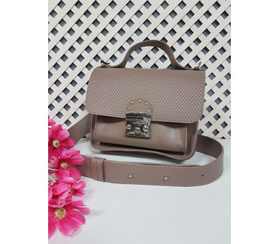 Сумка женская "Бианка" натуральная кожа, латте матовая с плетенкой