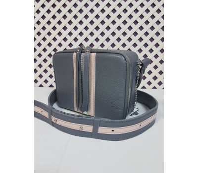 Сумка жіноча "КВАДРО" натуральна шкіра, сірий флотар на широкому ремені