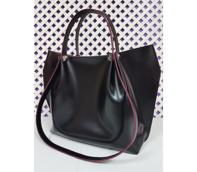 Сумка женская "Кристал" натуральная кожа, черная полуматовая с бургунди изнанкой