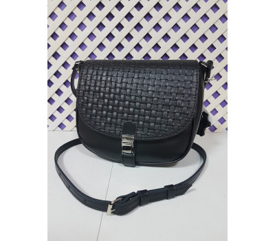 Сумка женская "Римини" на замке, натуральная кожа, черная с тиснением венето