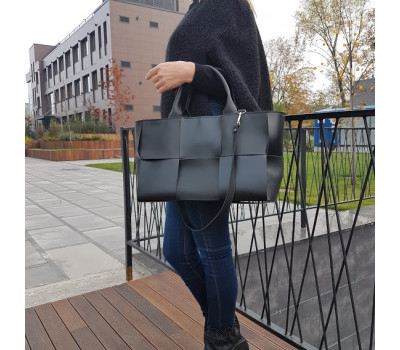 Сумка женская "Вега" натуральная кожа, черная