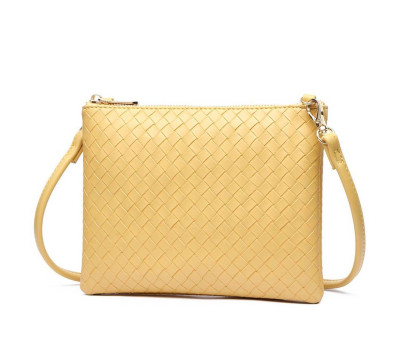 Сумка-клатч жіноча iз шкiрозамiнника Amelie Galanti A991503-01-yellow