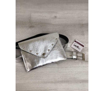 Жіноча сумка на пояс срібного кольору WeLassie