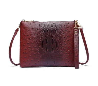 Жіноча сумка-клатч шкірзамінника AMELIE GALANTI A991503-3-wine