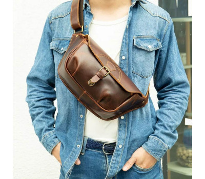 Шкіряна сумка бананка містка Bexhill bx9090