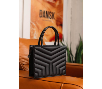 Жіноча сумка строчена Leoma Sambag чорна