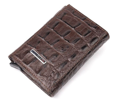 Візитниця з натуральної фактурної шкіри під крокодила KARYA 20983 Коричневий