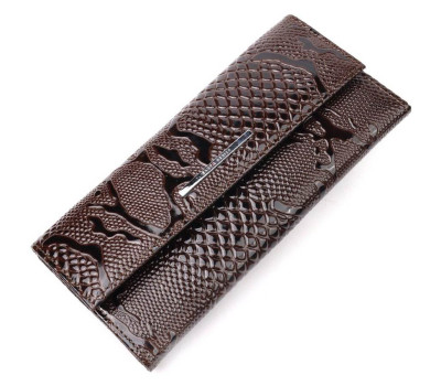 Красивий жіночий гаманець із натуральної фактурної шкіри під змію KARYA 21006 Коричневий