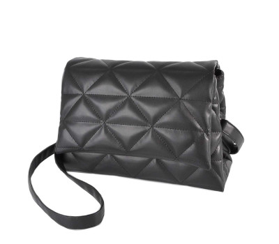 748 сумка чорна Lucherino