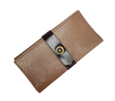 Портмоне на кнопке  натуральная кожа, лате