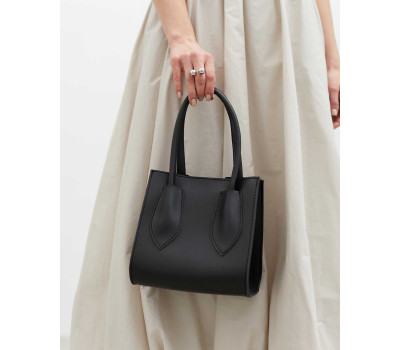 Стильна жіноча сумочка «Ліана» чорна WeLassie