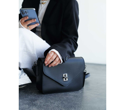 Стильна жіноча сумочка «Регіна» чорна WeLassie