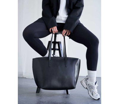 Жіноча сумка «Емілі» чорна WeLassie