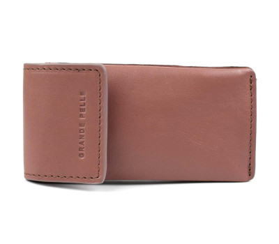 Ключниця шкіряна Grande Pelle 400665 глянцева пудрова