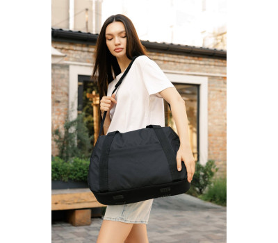 Жіноча спортивна сумка Sambag Vogue LQH чорна тканева