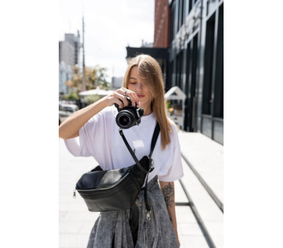 Сумка бананка для фотоапарата шкіряна TARWA 1313 (GA-1313-4lx) чорна наппа