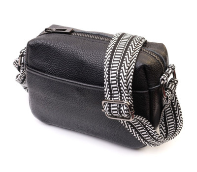 Сумка на одне відділення в класичному кольорі з натуральної шкіри Vintage 22606 Чорна