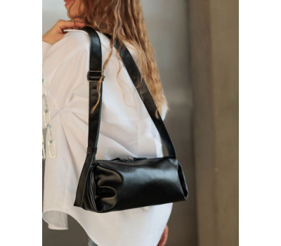 Жіноча шкіряна сумка «Мей» чорна WeLassie