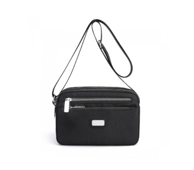 Жіночий чорний тканинний месенджер Confident WT1-5902A