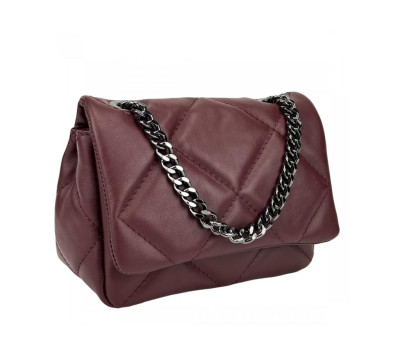 Стеганная женская мягкая сумочка на цепи Firenze Italy F-IT-98106BO