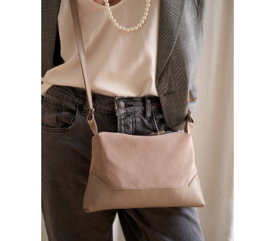 Шкіряна замшева жіноча сумка «Іві» бежева WeLassie