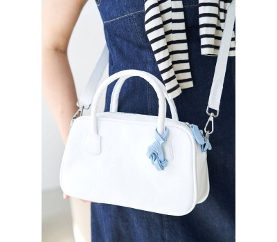 Шкіряна жіноча сумка «Камерон» біла WeLassie