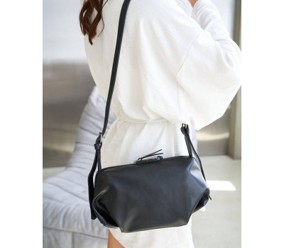 Женская сумка «Шерри» черная WeLassie