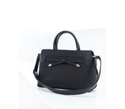 Кожаная женская сумка «Альта» черная плетеная WeLassie