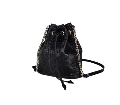 Сумка жіноча "Бель" натуральна шкіра, чорна плетіння вінето