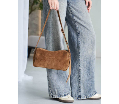 Замшева жіноча сумка «Feit» карамельна WeLassie