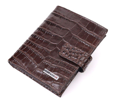 Компактний чоловічий гаманець із натуральної шкіри з тисненням під крокодила KARYA 21386 Коричневий