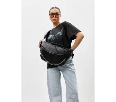 Жіноча чорна шкіряна cумка-бананка під ноутбук Sambag Urban Laptop