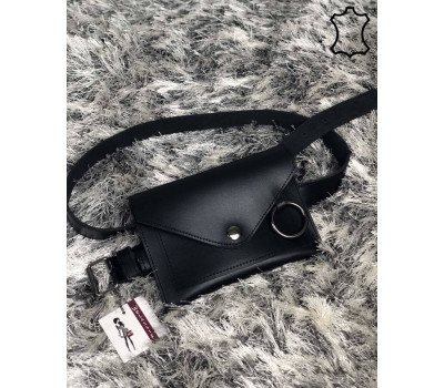 Шкіряна жіноча сумка на пояс Moris чорного кольору WeLassie