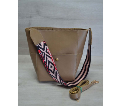 Жіноча сумка з еко-шкіри яскравий ремінь кавового кольору WeLassie